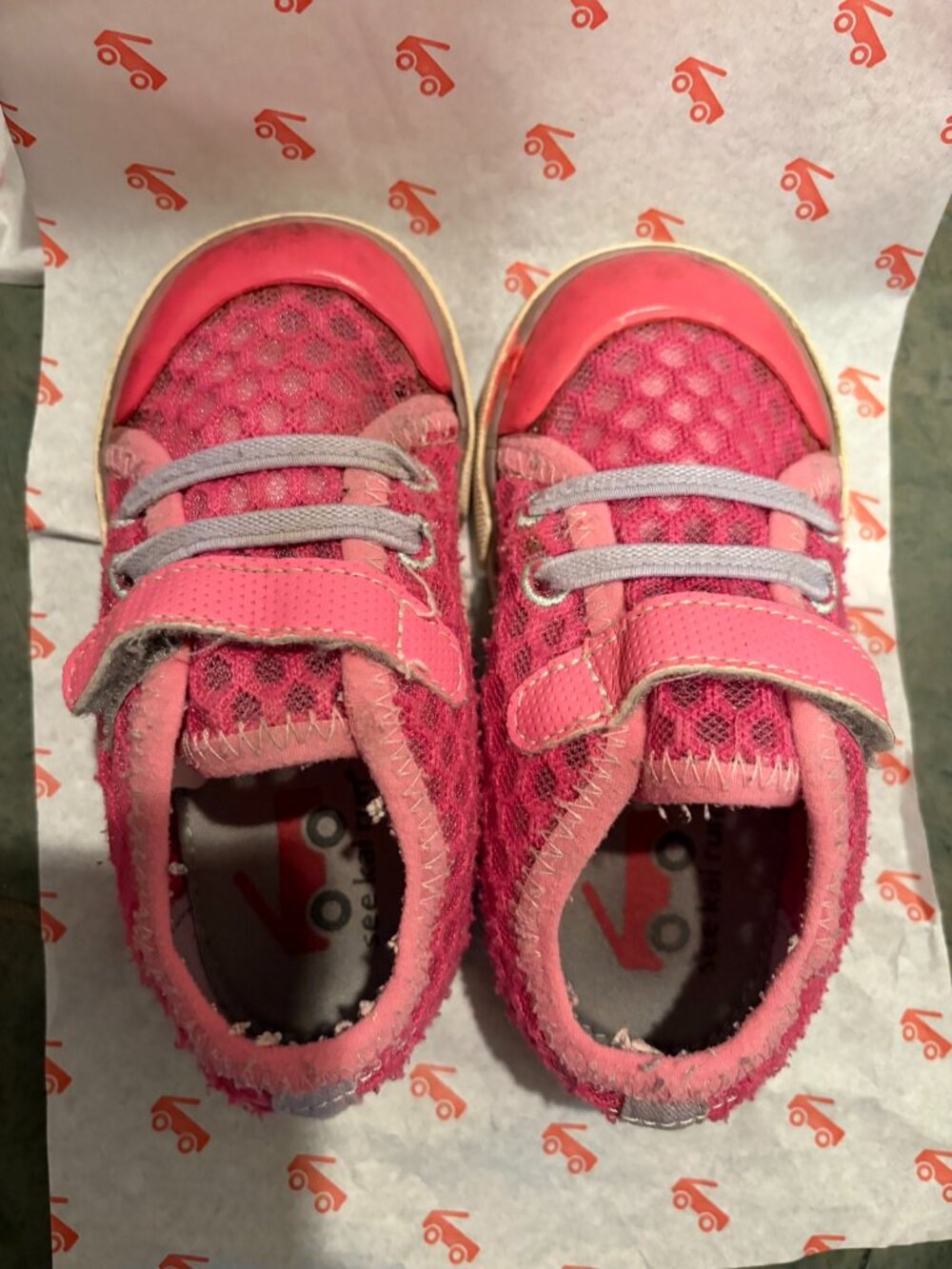 See Kai Run Saylor Sneakers - Hot Pink/Lavender, Size US 8